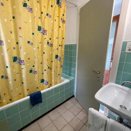 Le Petit Gentinetta *